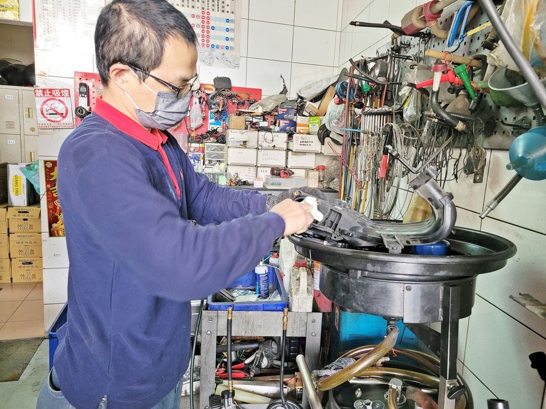13' 灰 Big Tiida 處理抖動&處理滲油
