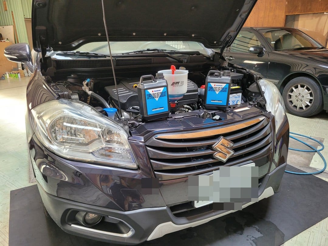 15' 灰 SX4C 交車前保養
