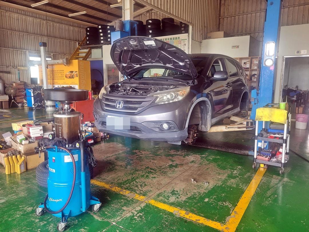 13' 灰 CR-V 做定保