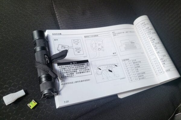 18′ SX4 駕駛座電動窗異常