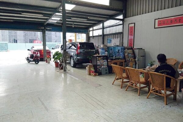 12/31 正常營業，歡迎來店賞車