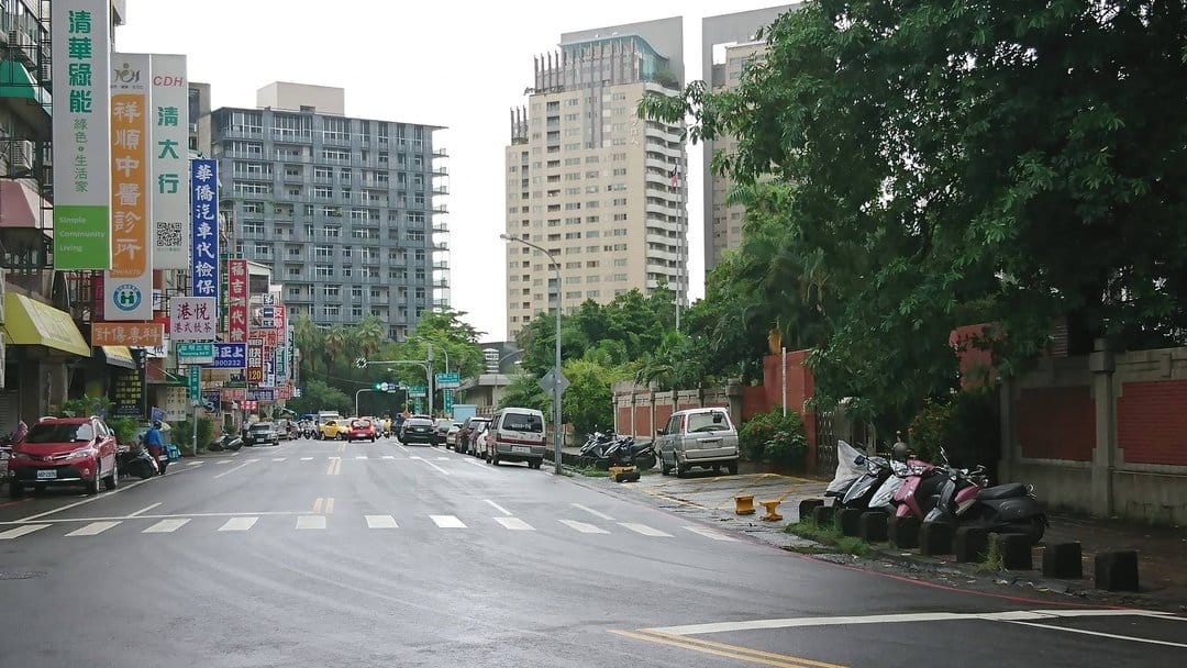 台南監理站 驗車塞爆!