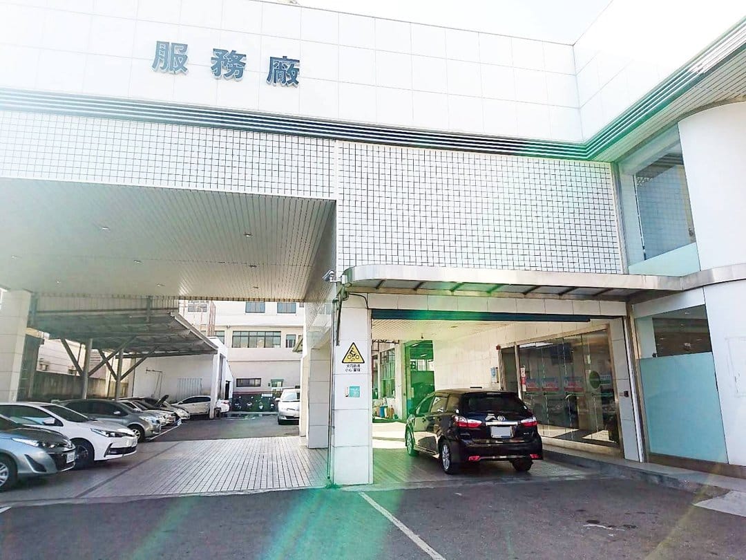 Wish 回原廠把四萬公里保養補足！