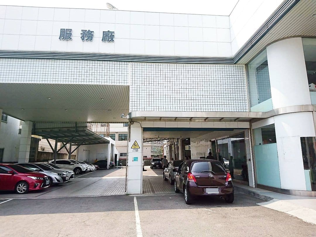 小鴨回原廠施作定期保養！！！