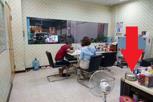 兩組客人同時收訂簽約！