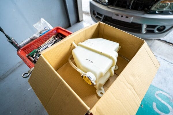 Space Gear 回原廠更換副水箱 & 冷排散熱風扇