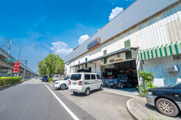 菱利回匯豐仁德原廠做保養囉～