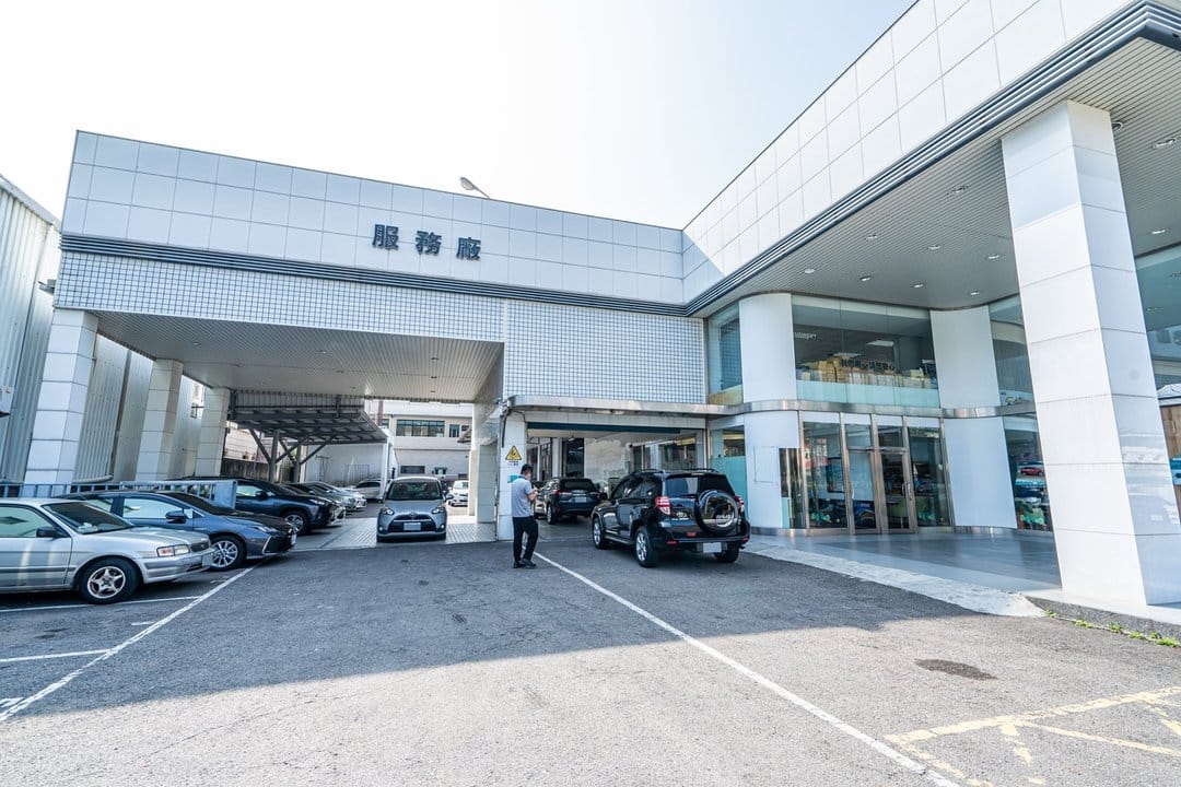 RAV4 回歸仁原廠保養囉～