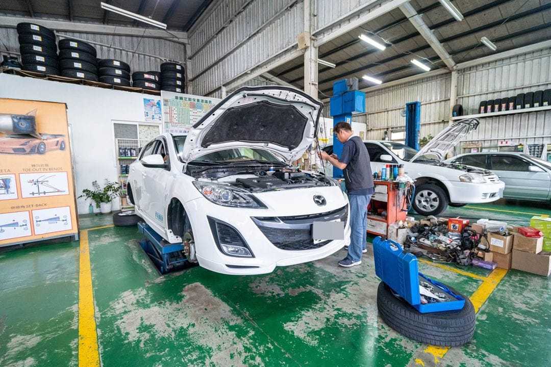 Mazda 3 回廠保養～
