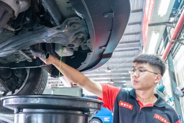 Mitsubishi Grunder 回匯豐仁德廠～