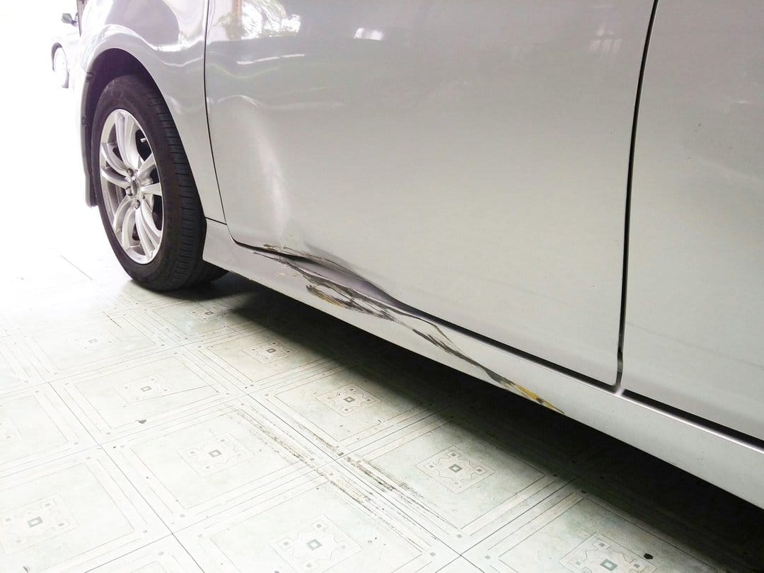 Toyota Wish 跟安全島PK