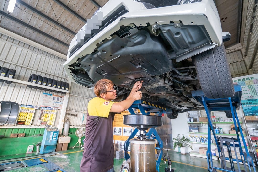 Subaru Impreza 換機油！