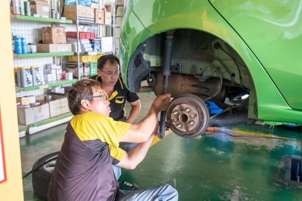 Mazda 2 升級避震！