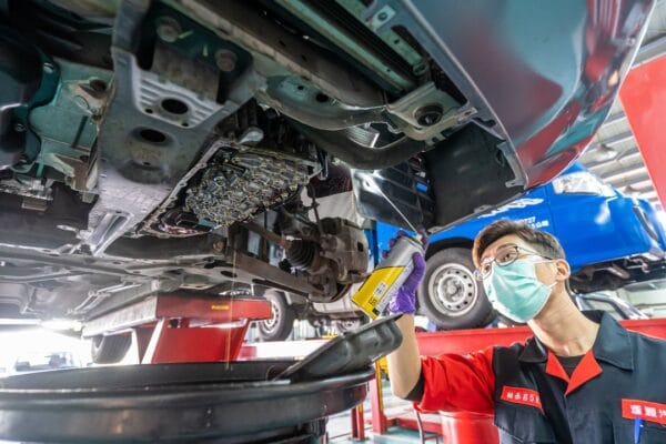 Lancer Fortis 到匯豐仁德廠做保養