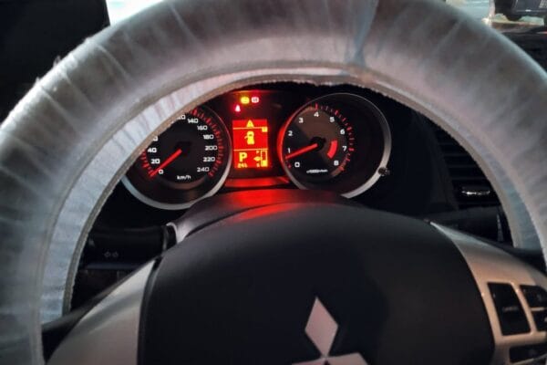 Lancer Fortis 更換左後輪ABS感知線