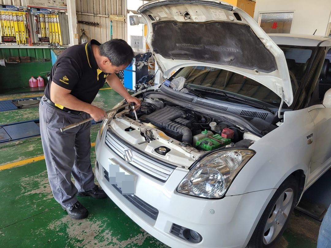 Suzuki Swift更換前含氧感知器