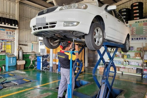 神A更換全車引擎腳 & 底盤異音查修