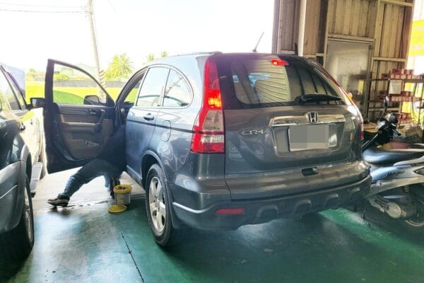 CR-V 煞車燈恆亮