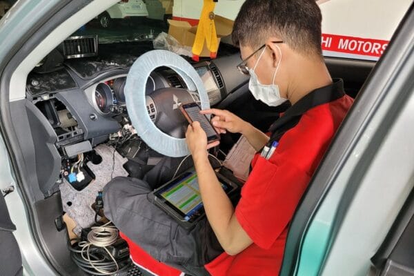 Outlander 更換鎖組總成