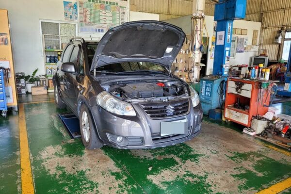 Suzuki SX4 做12.5萬公里定保~