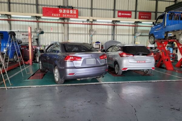 Lancer Fortis 更換右前輪ABS感知線