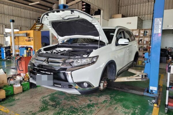 Outlander 更換四條全新輪胎
