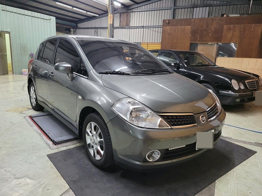 2012 Tiida 灰 收訂