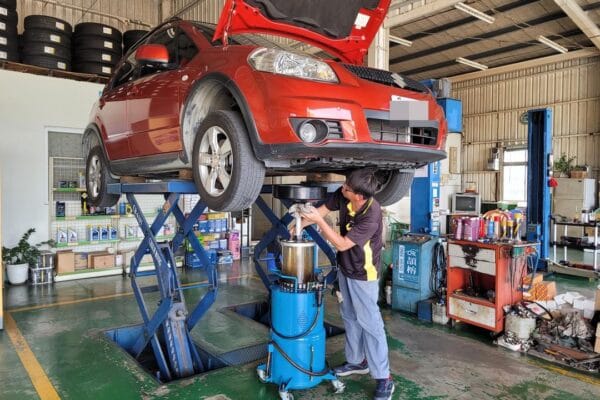 SX4 做5.5萬公里保養