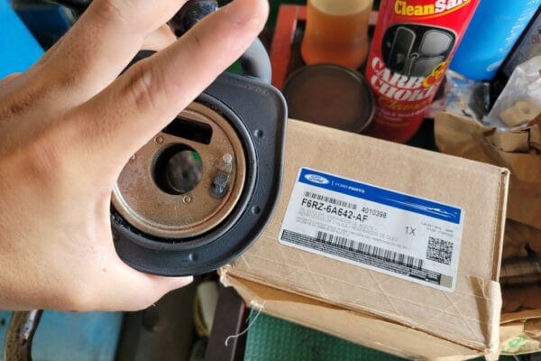 07′ 3.0L Tribute 邱比特更換機油冷卻器