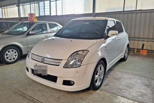 新車入庫？？？