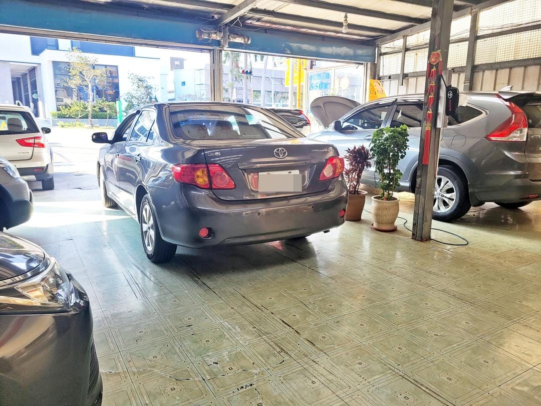12' 灰 Altis 寒流來 亮引擎燈