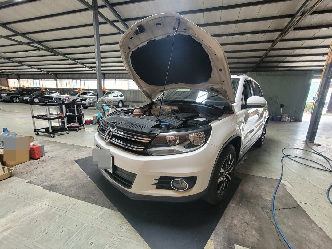 12' 白 VW Tiguan 代售成交