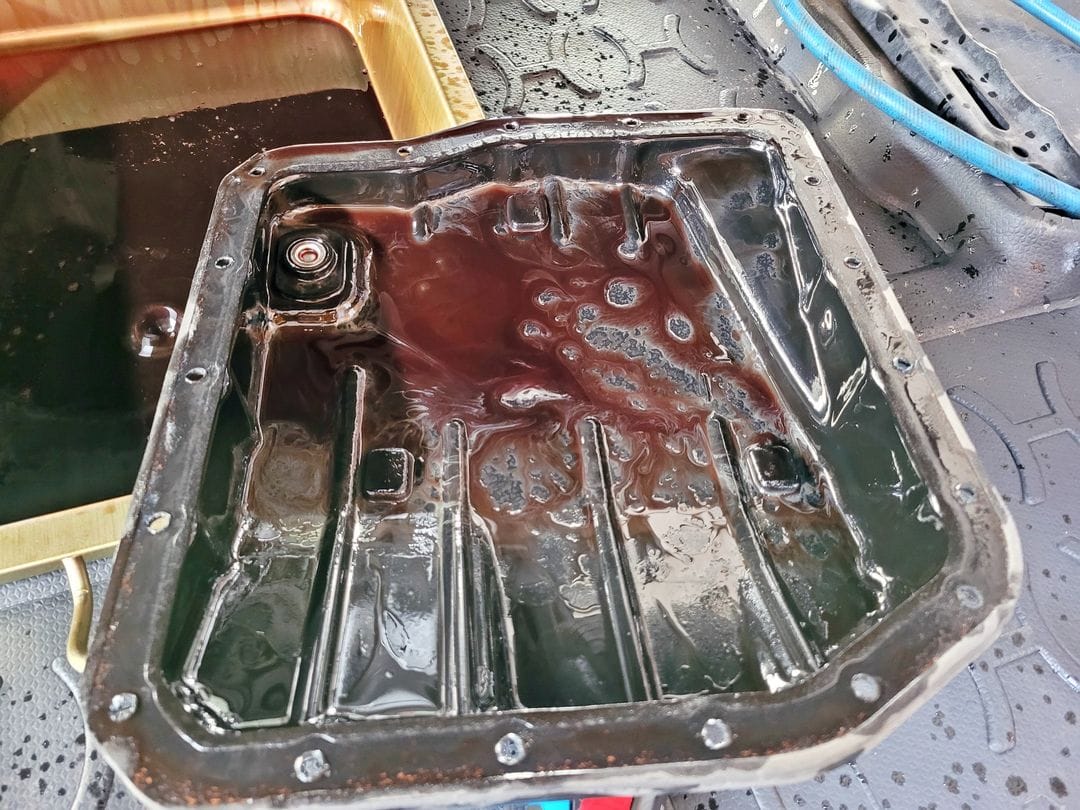 11' 黑 RAV4 拆洗變速箱油底殼
