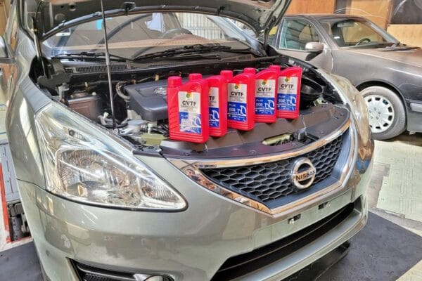 13′ 灰 Tiida 交車前檢查&更換前來令片