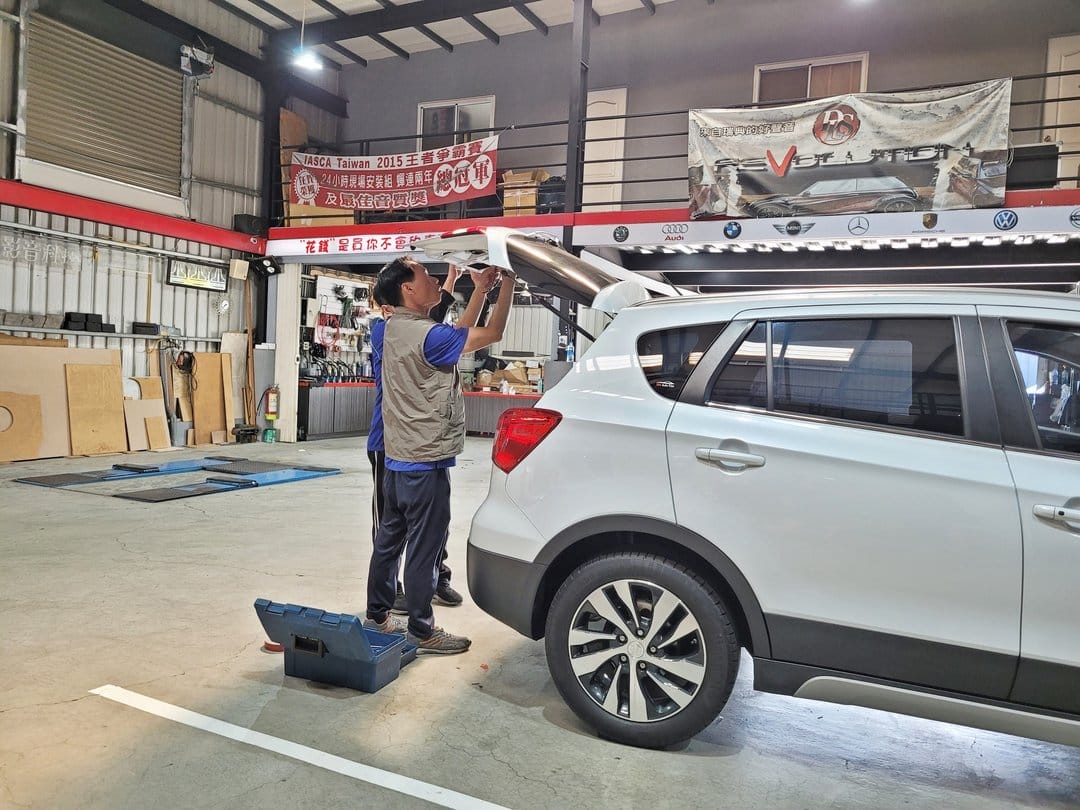 20'/21式 白 SX4 交車前檢查