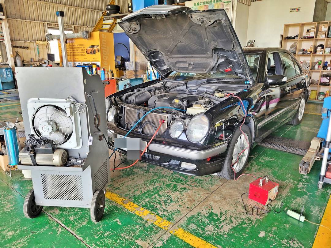 01' 黑 MB W210 E280 冷氣系統查修