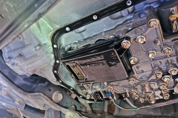 16′ RAV4 4.5代 拆洗變速箱油底殼(里程16.4萬)