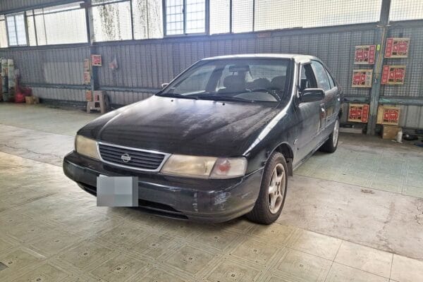 Nissan Sentra 341 (B14)