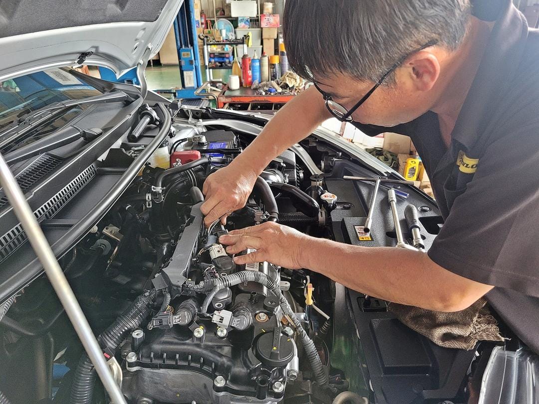 20' 銀 Toyota Yaris 交車前檢查