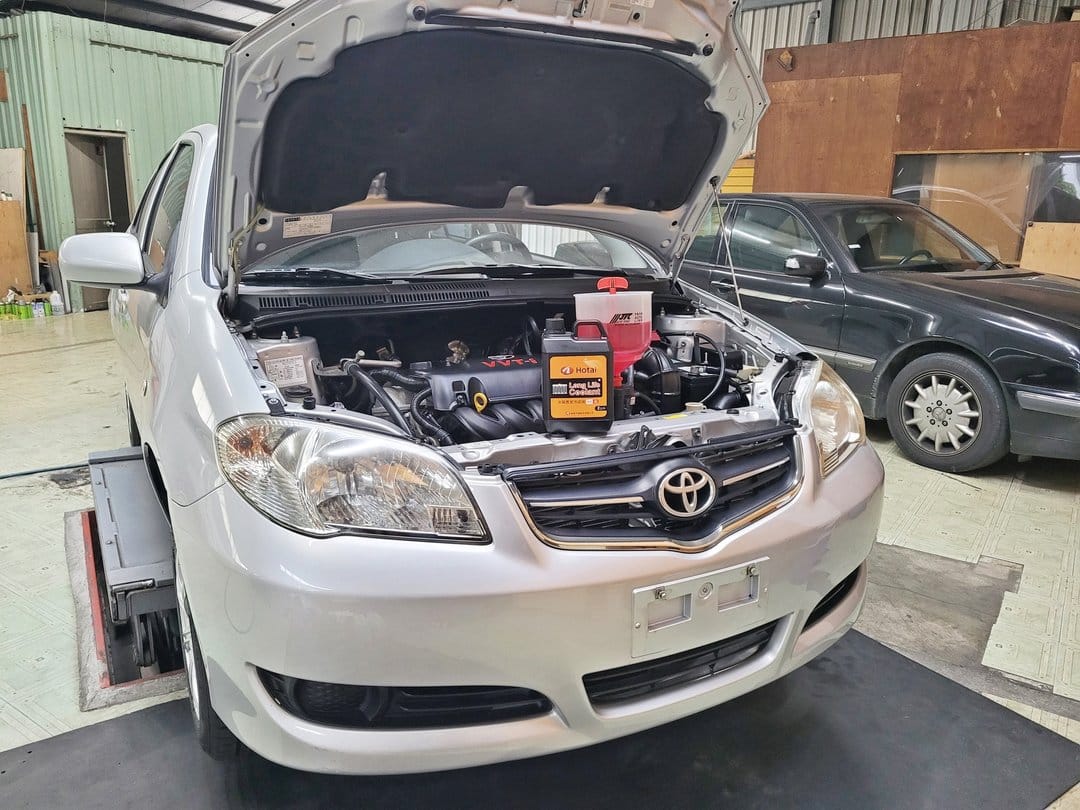 13' 銀 Vios 交車前保養