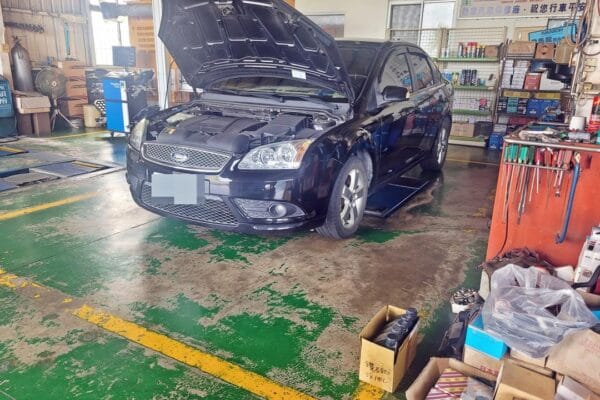 08′ 黑 Focus 做定保