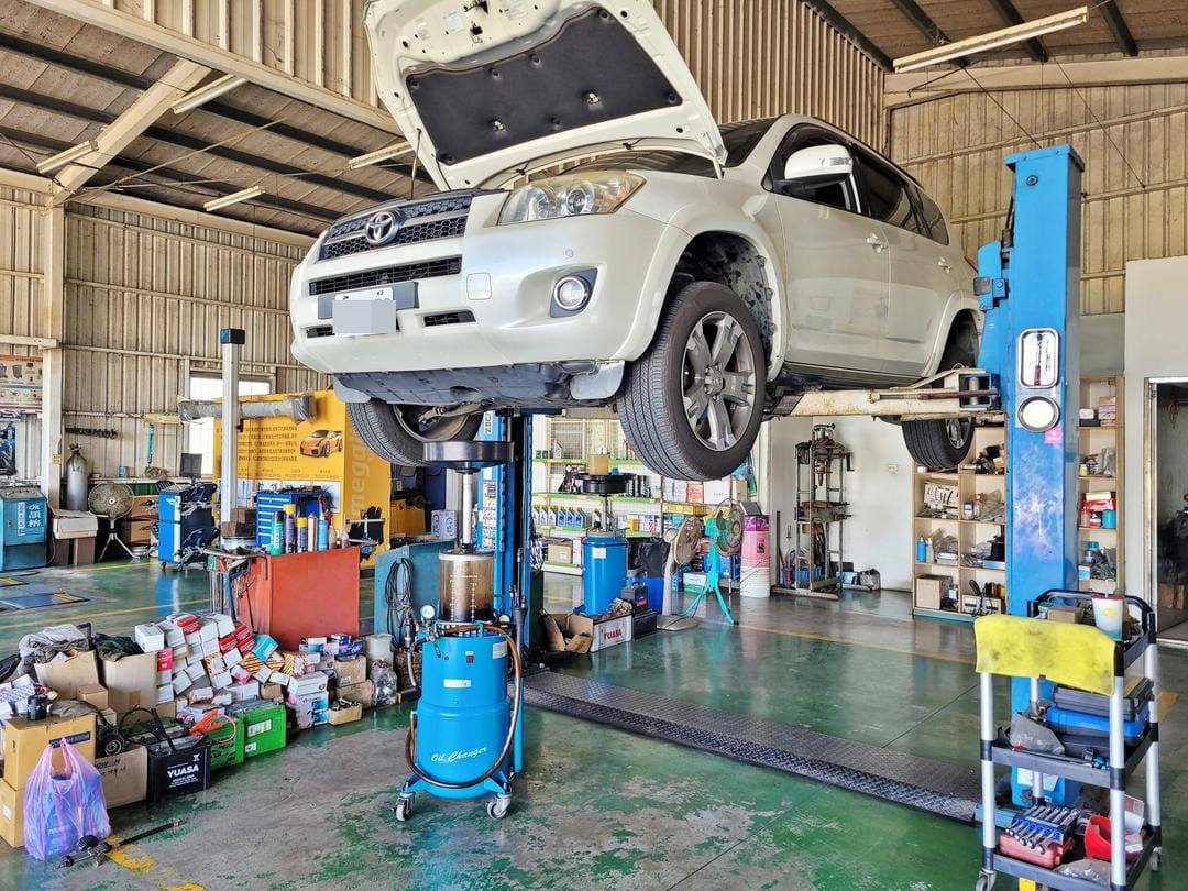 12' 白 RAV4 做定保