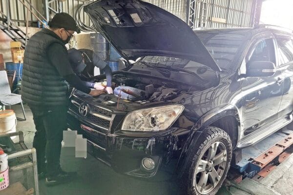 09′ 黑 RAV4 翻修發電機