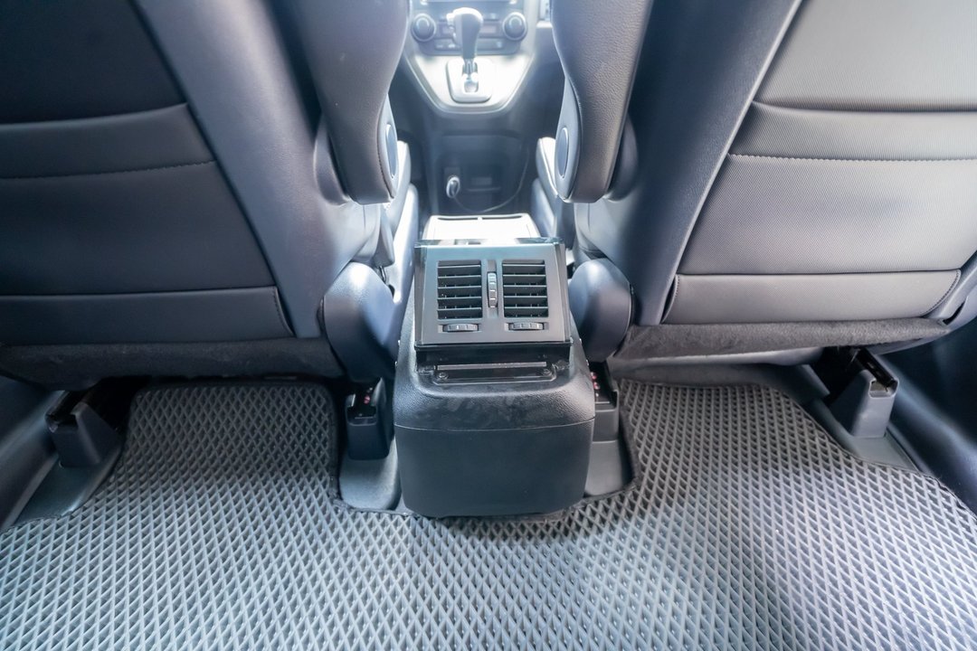 Honda CR-V 3.5代 安裝後座出風口！