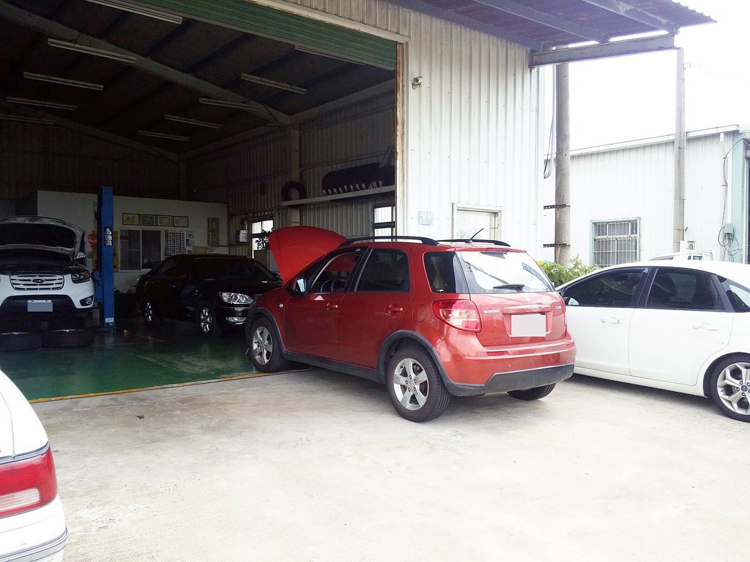 Livina & SX4 回廠做維修/保養