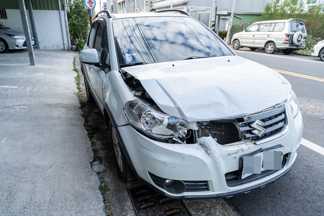 Suzuki SX4 安全守護車主全家！
