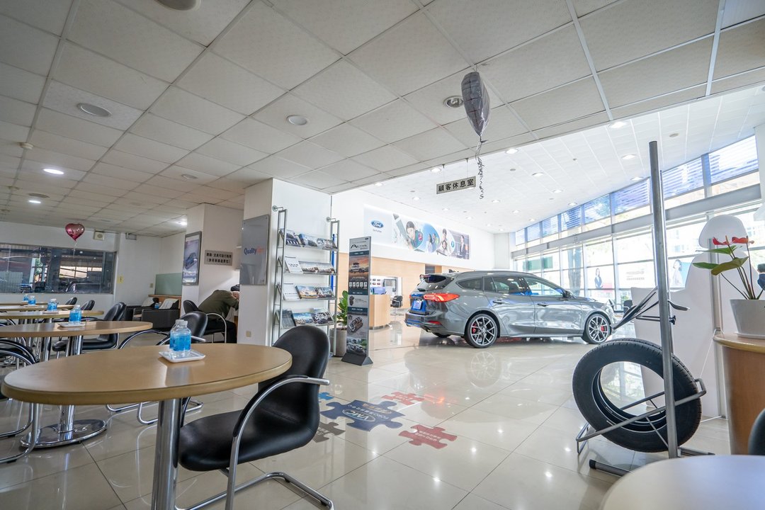 Ford Fiesta 回東台廠做六萬保養～