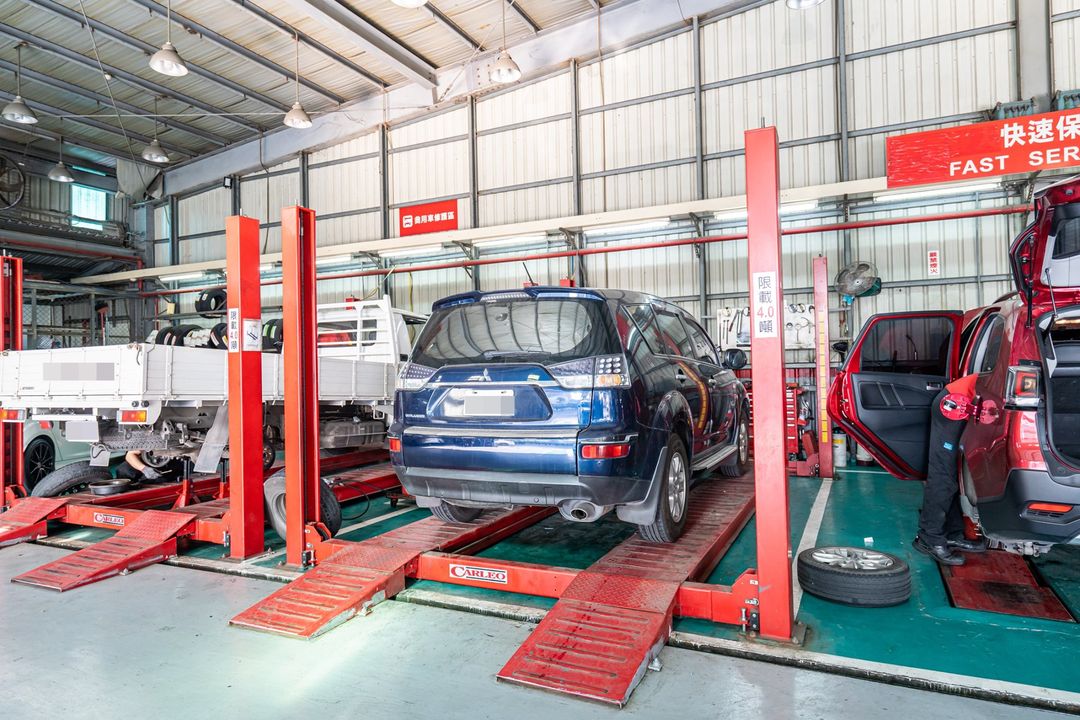 Mitsubishi Outlander 回匯豐仁德廠做定保~