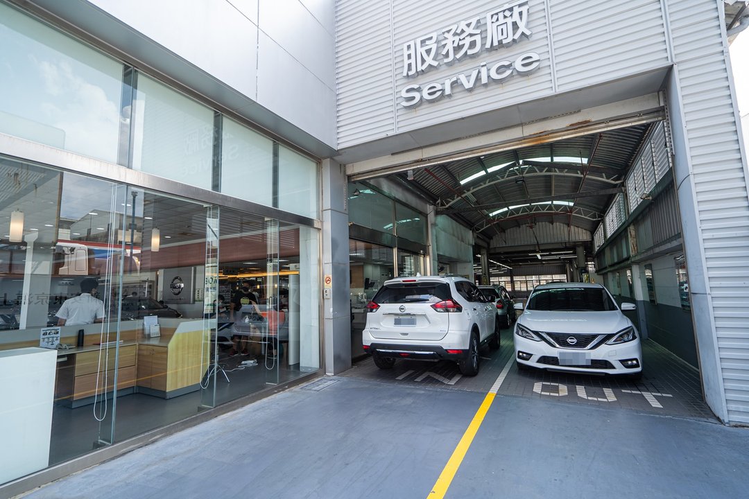X-Trail 到 Nissan中華廠保養囉~