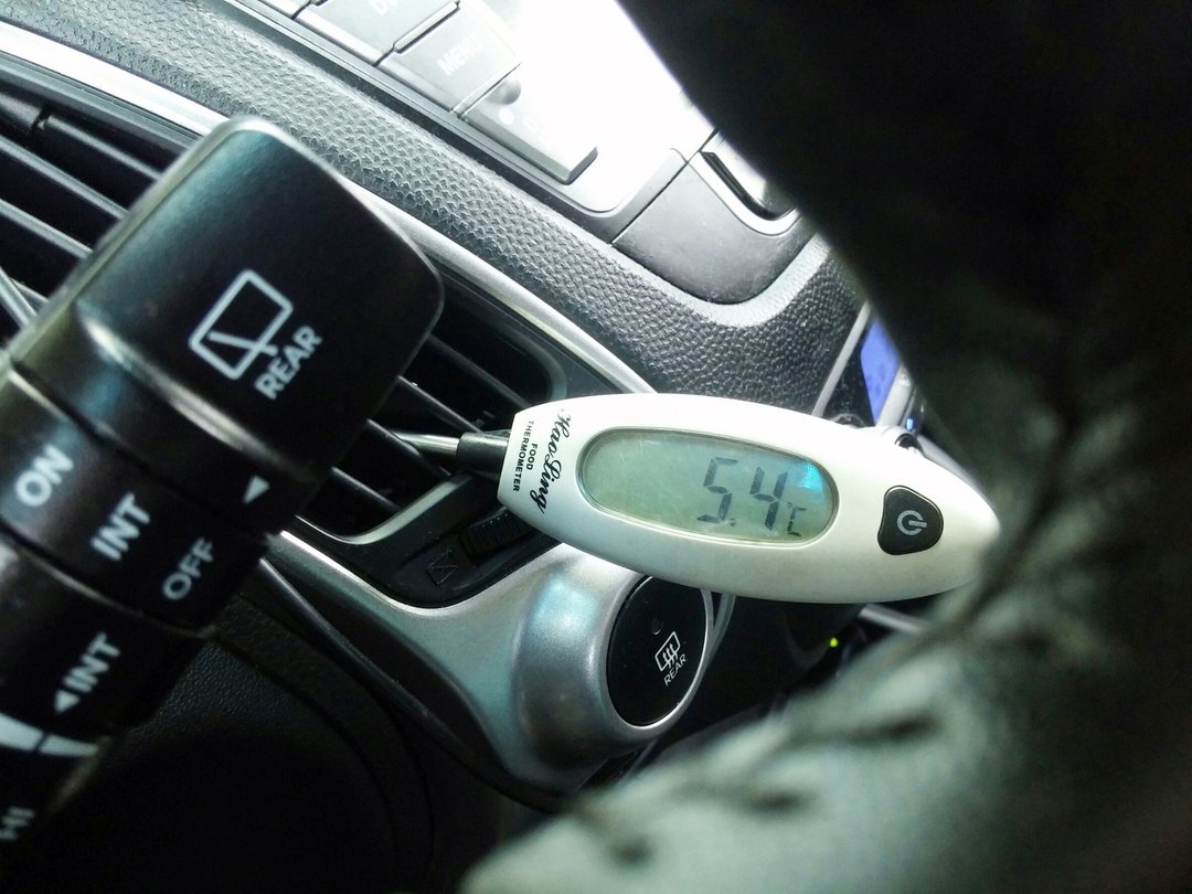 Hyundai ix35 更換冷排